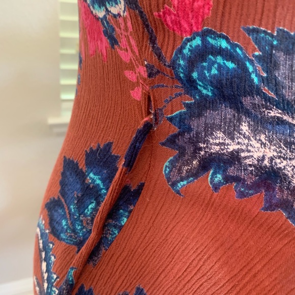 Billabong Red Floral Print Wrap Dress - Picture 9 of 10